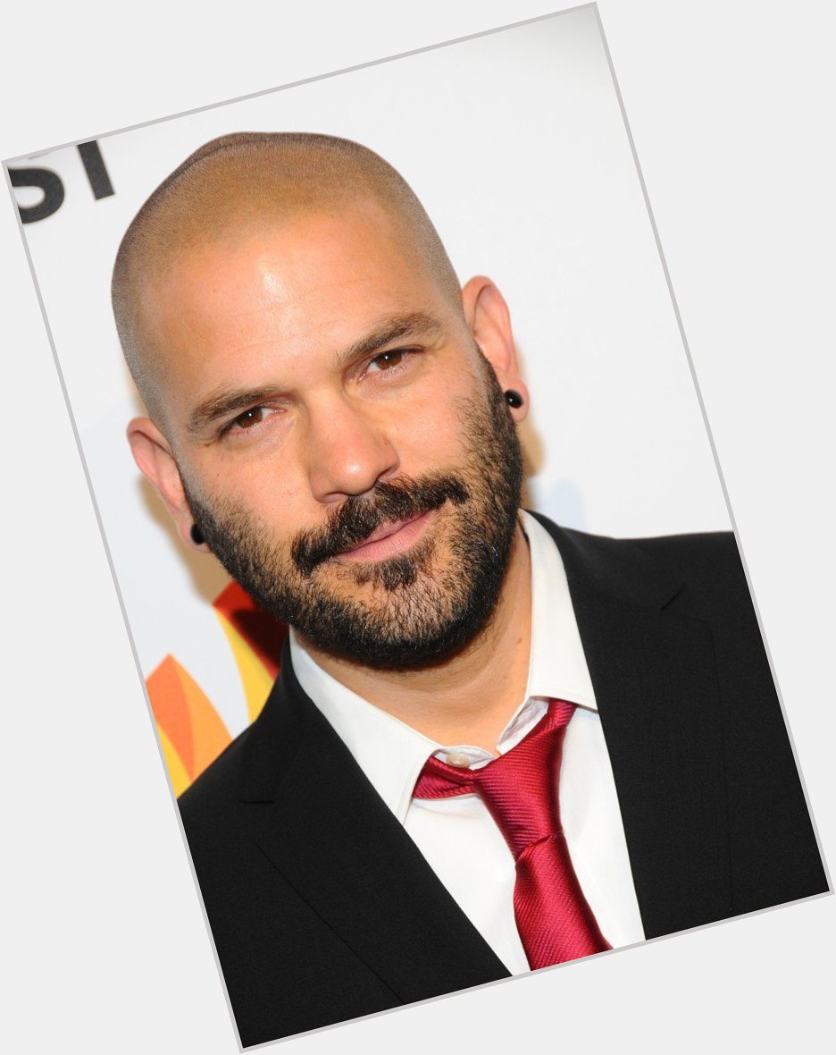 Happy 42nd birthday to openly gay actor Guillermo Díaz.   