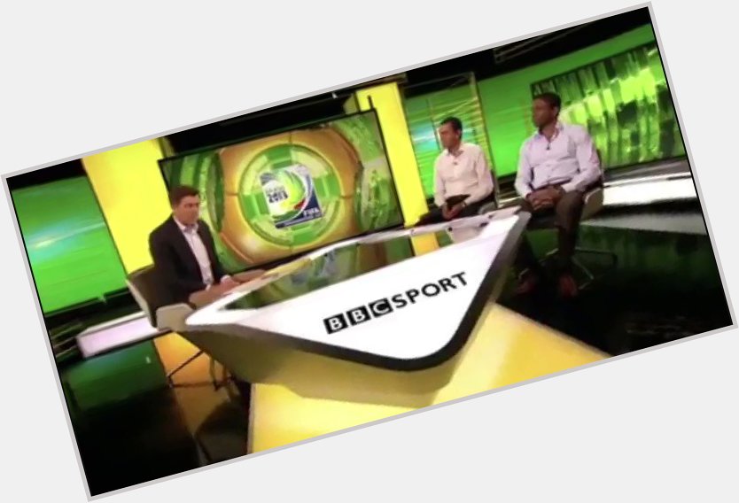  Happy Birthday Gus Poyet!

Throwback to when he was told that he was sacked as Brighton Manager ON LIVE TV! 
