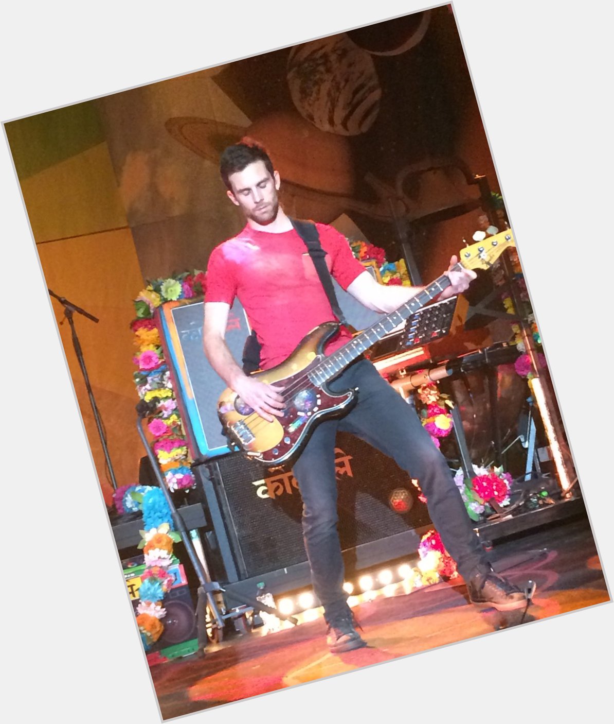 Happy birthday to the sexiest bassist in the world: Guy Berryman!     