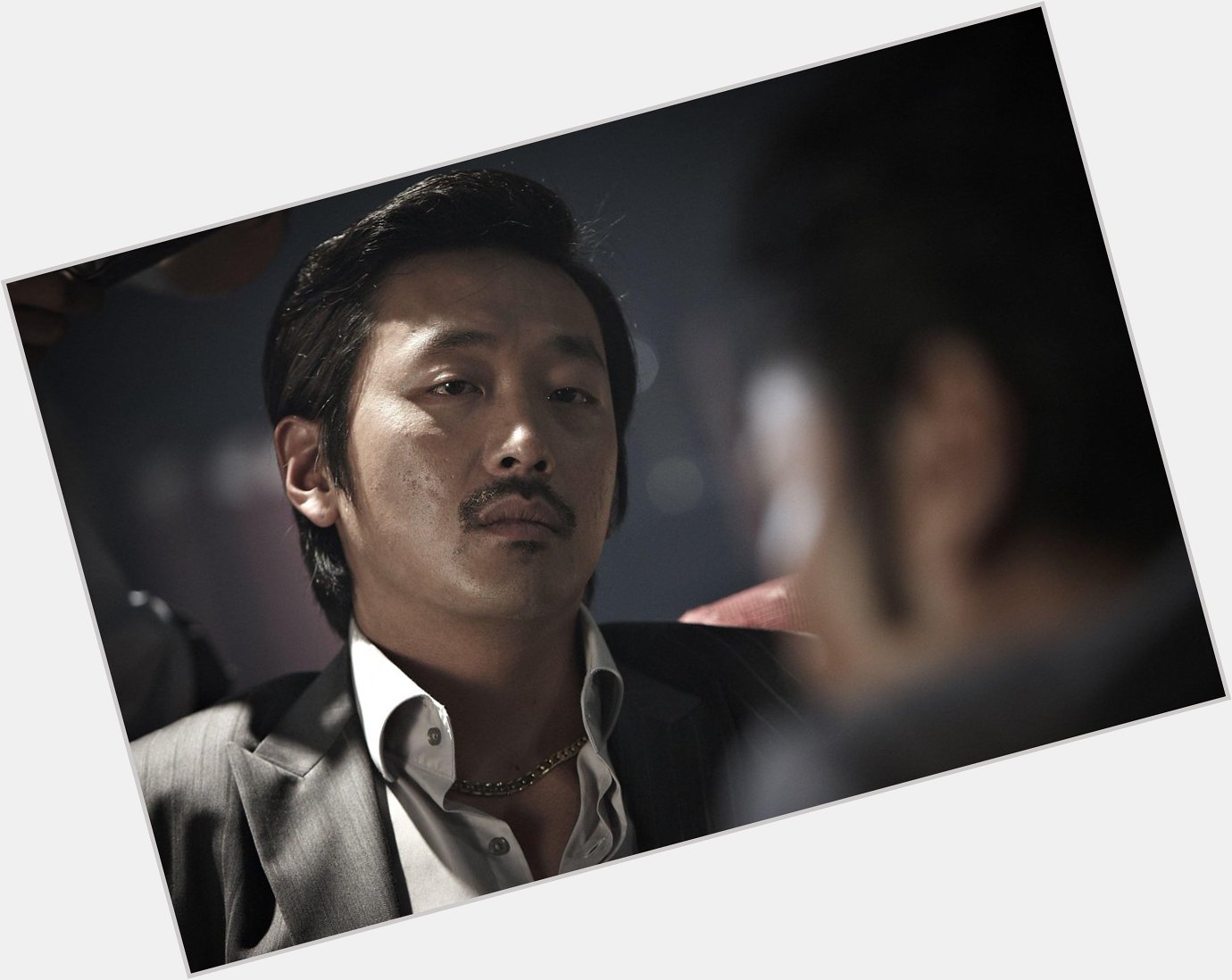 A very happy birthday to Ha Jung-woo! Star of THE CHASER, NAMELESS GANGSTER & THE FOX FAMILY:  