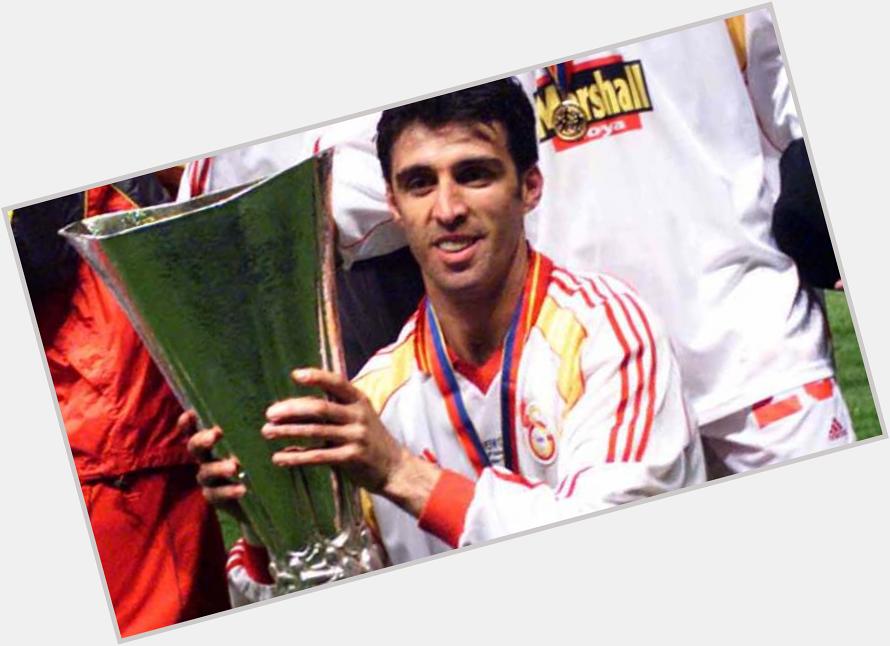 Happy birthday to Hakan Sukur who turns 44 today. 