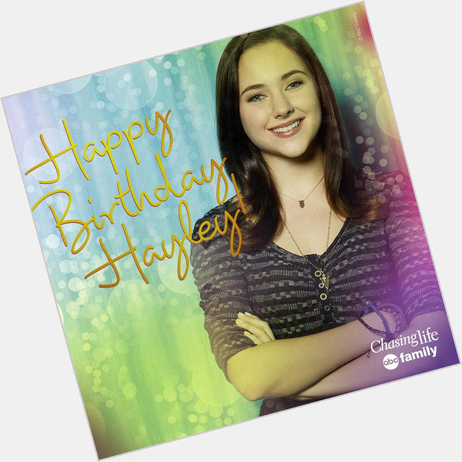 Hoje também é aniversário de Haley Ramm, a Brenna de Happy birthday, 
