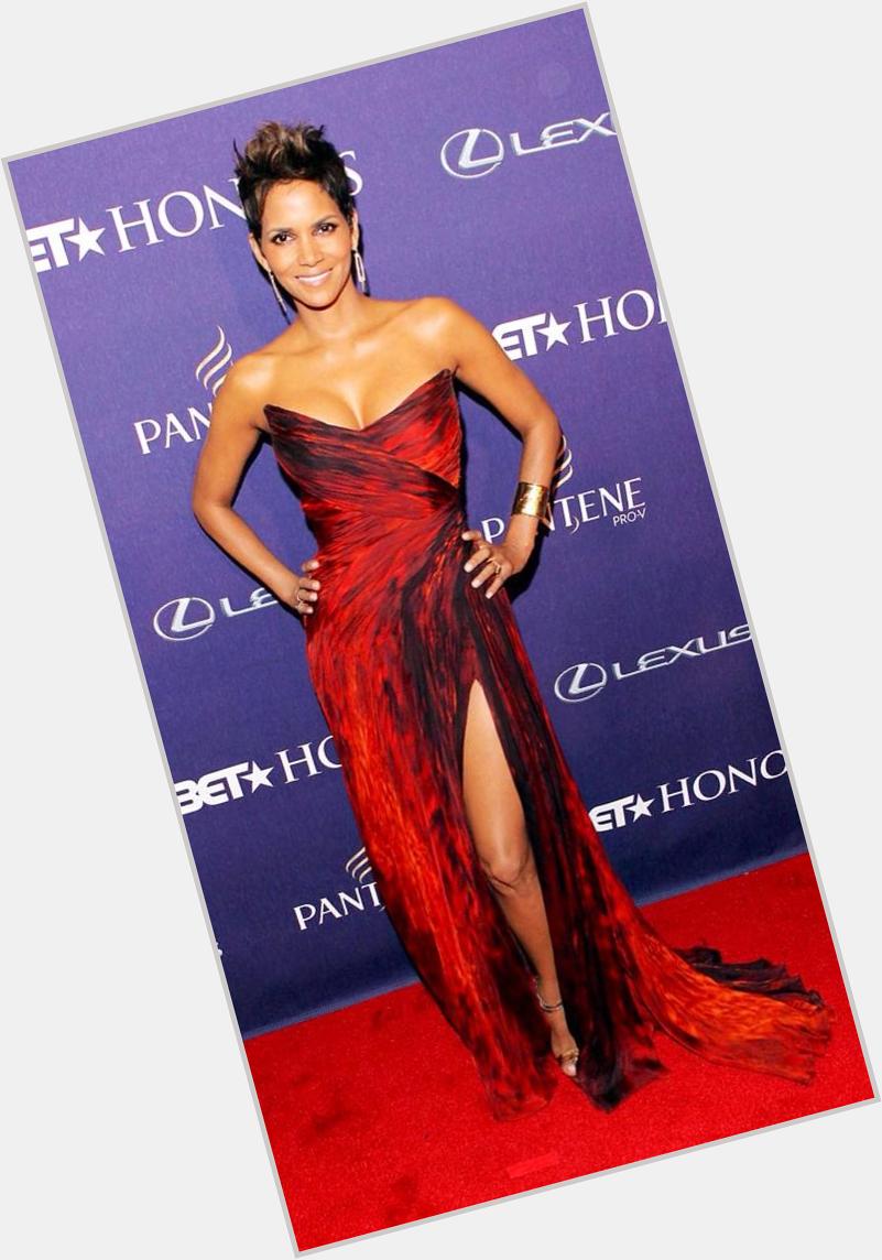 Happy Birthday to a Beautiful Halle Berry!! 