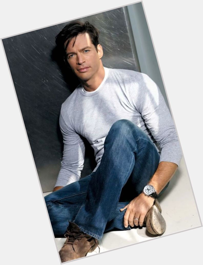 Happy Birthday goes out to Harry Connick Jr. who turns 54 today. 