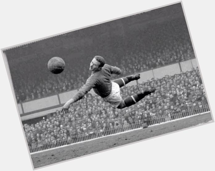 Happy Birthday Manchester United legend Harry Gregg. One of the few survivors of the Munich disaster.  