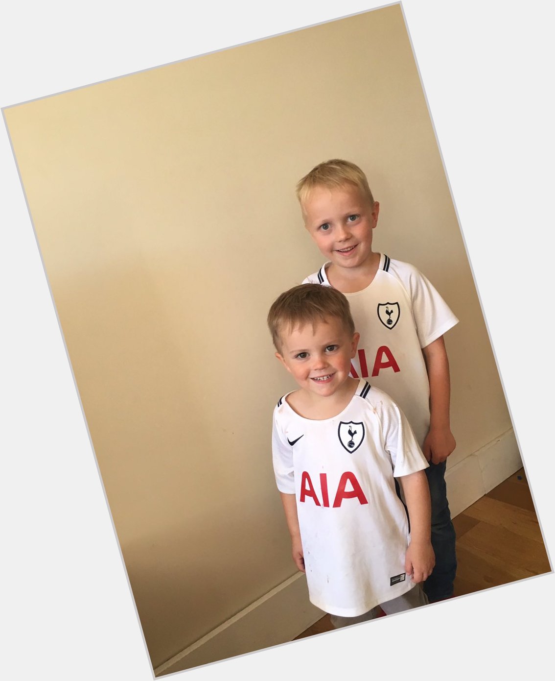  if you can could you send Ollie a happy 7th birthday. He Harry Kane 