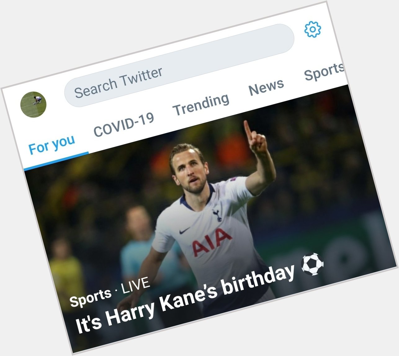 How much did Harry Kane pay for this? Happy birthday but come on message. 