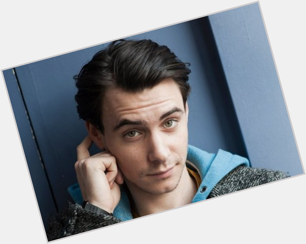 Happy birthday to Harry Lloyd (Game of Thrones, Doctor Who, Robin Hood) 31 and one day closer to winter! 