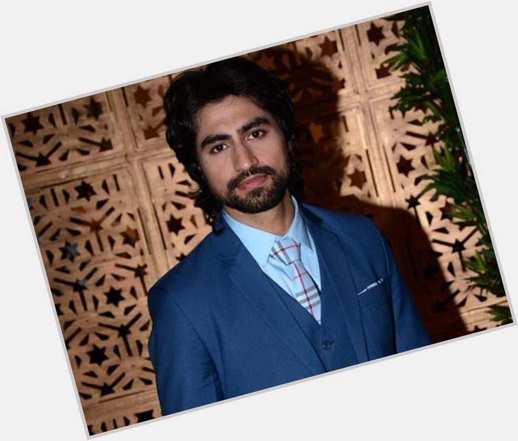 Here s wishing the handsome and extremely dapper, Harshad Chopda, a very happy birthday! 