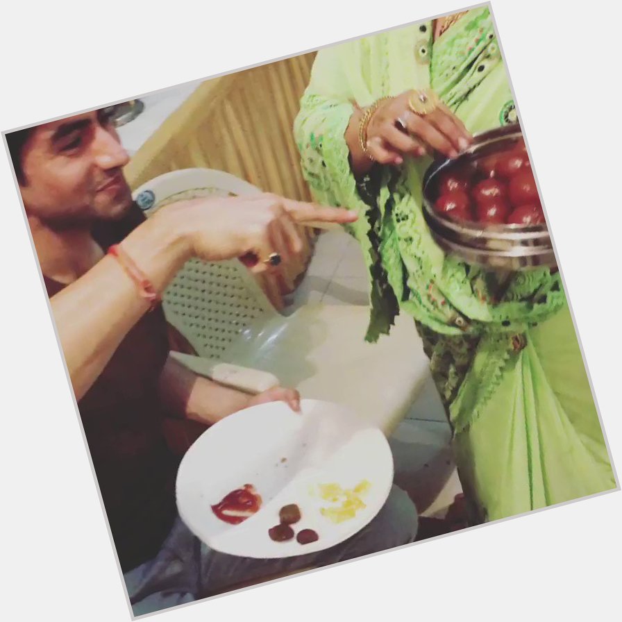 So This day is full of love Let\s eat some sweet for his sweetest Day  HAPPY BIRTHDAY HARSHAD CHOPDA 