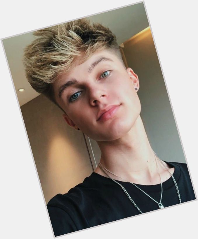 Happy Birthday to HRVY     