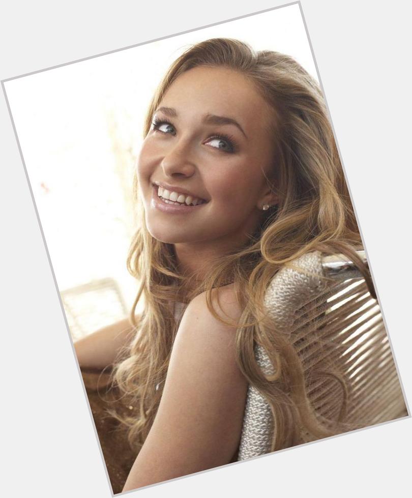Happy 25th birthday to Hayden Panettiere!!! Keep smiling :D 