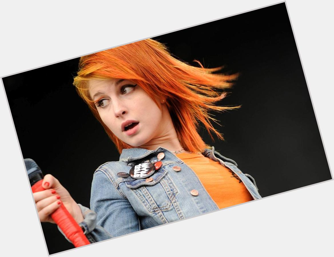 Rt if you wish a Happy Birthday to Hayley Williams Lead singer from Paramore 