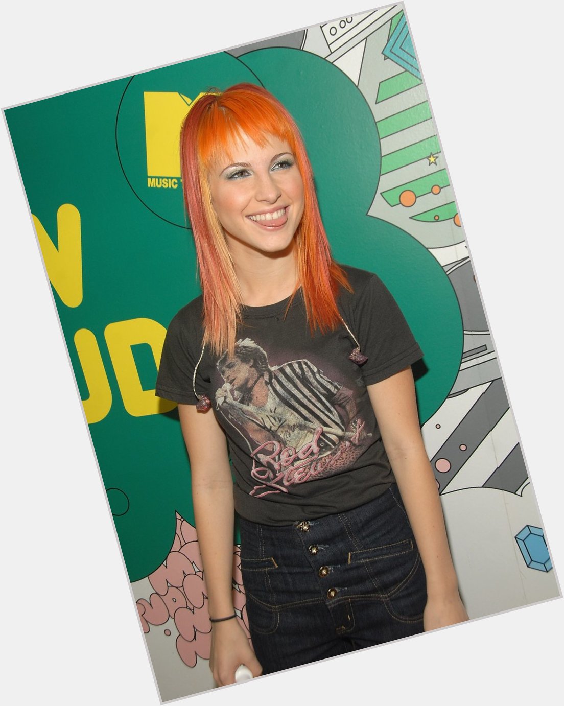 HAPPY BIRTHDAY, HAYLEY WILLIAMS!!  Let\s obsess over these throwback pics to celebrate. 