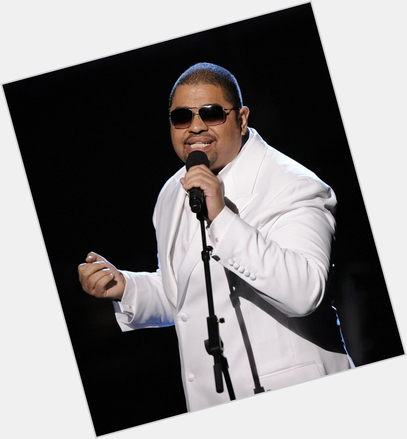 Happy Birthday Heavy D.  He would have been 48 today.  gone way too soon. 