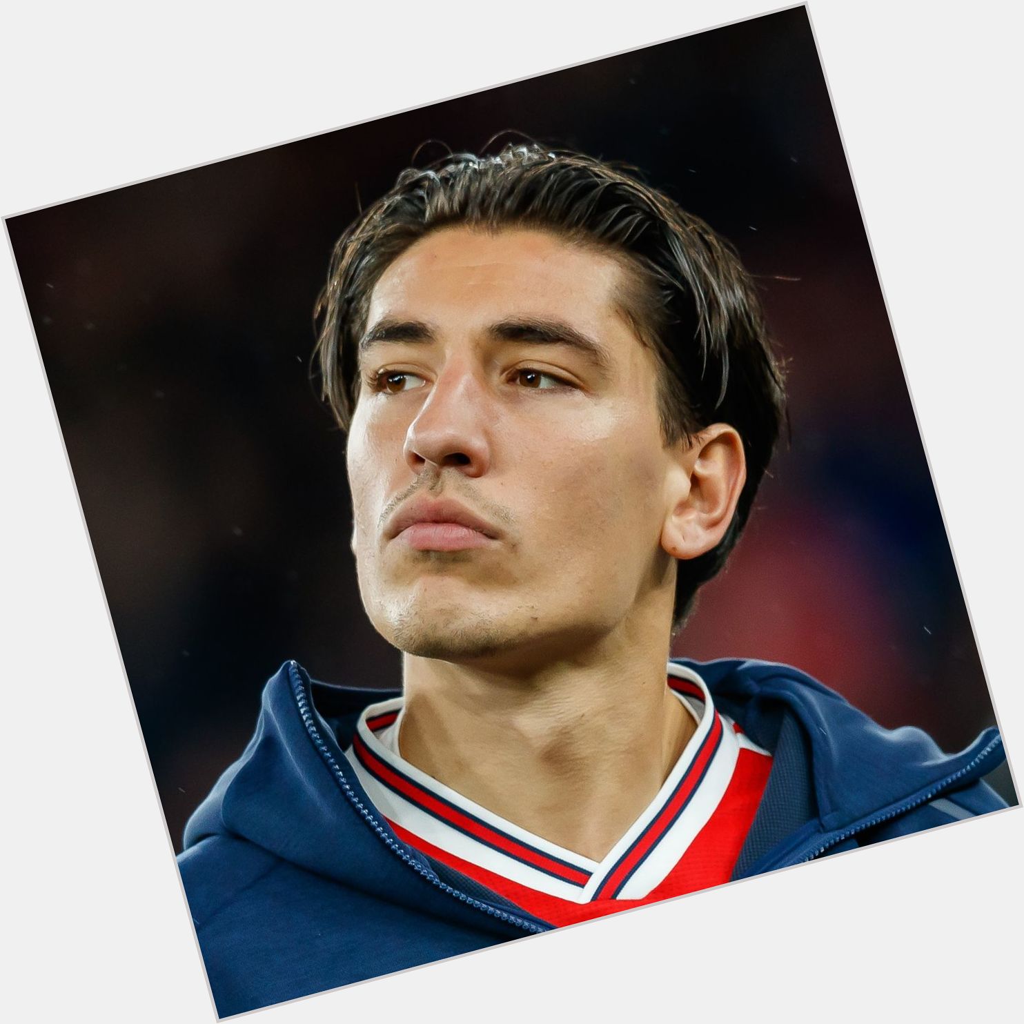 Happy birthday  to our gorgeous Hector Bellerin. Beautiful inside and out
Feliz cumpleanos precioso      