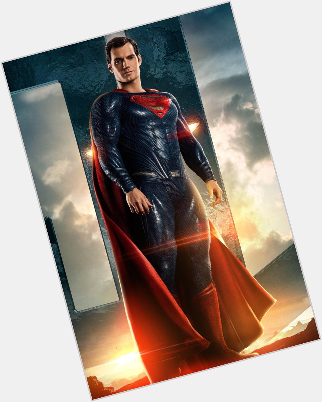 Happy Birthday to Superman himself, the great Henry Cavill. 