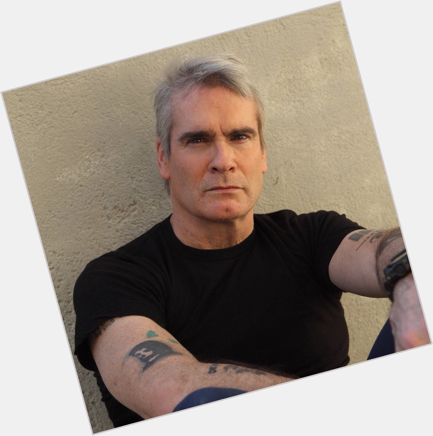 Happy 58th birthday to Henry Rollins! 
