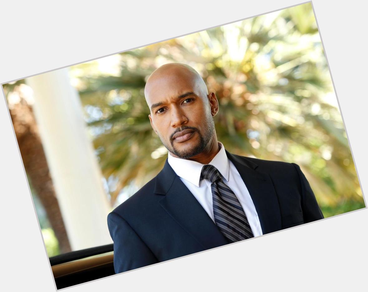 Wishing a very happy birthday to Henry Simmons!  