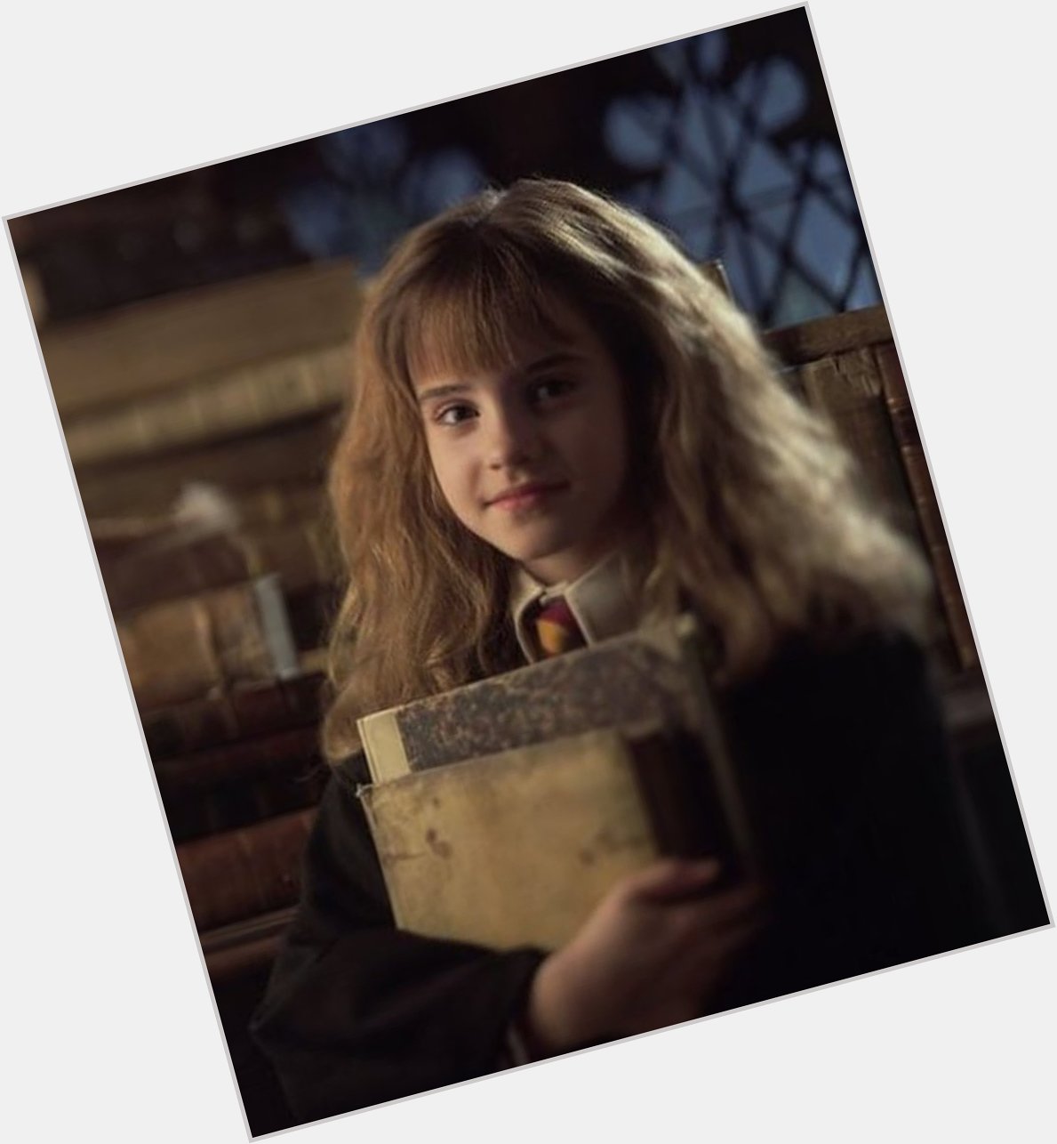 Happy birthday to miss granger the brightest witch of her age:)
.
.
.i really miss her az hermione granger 