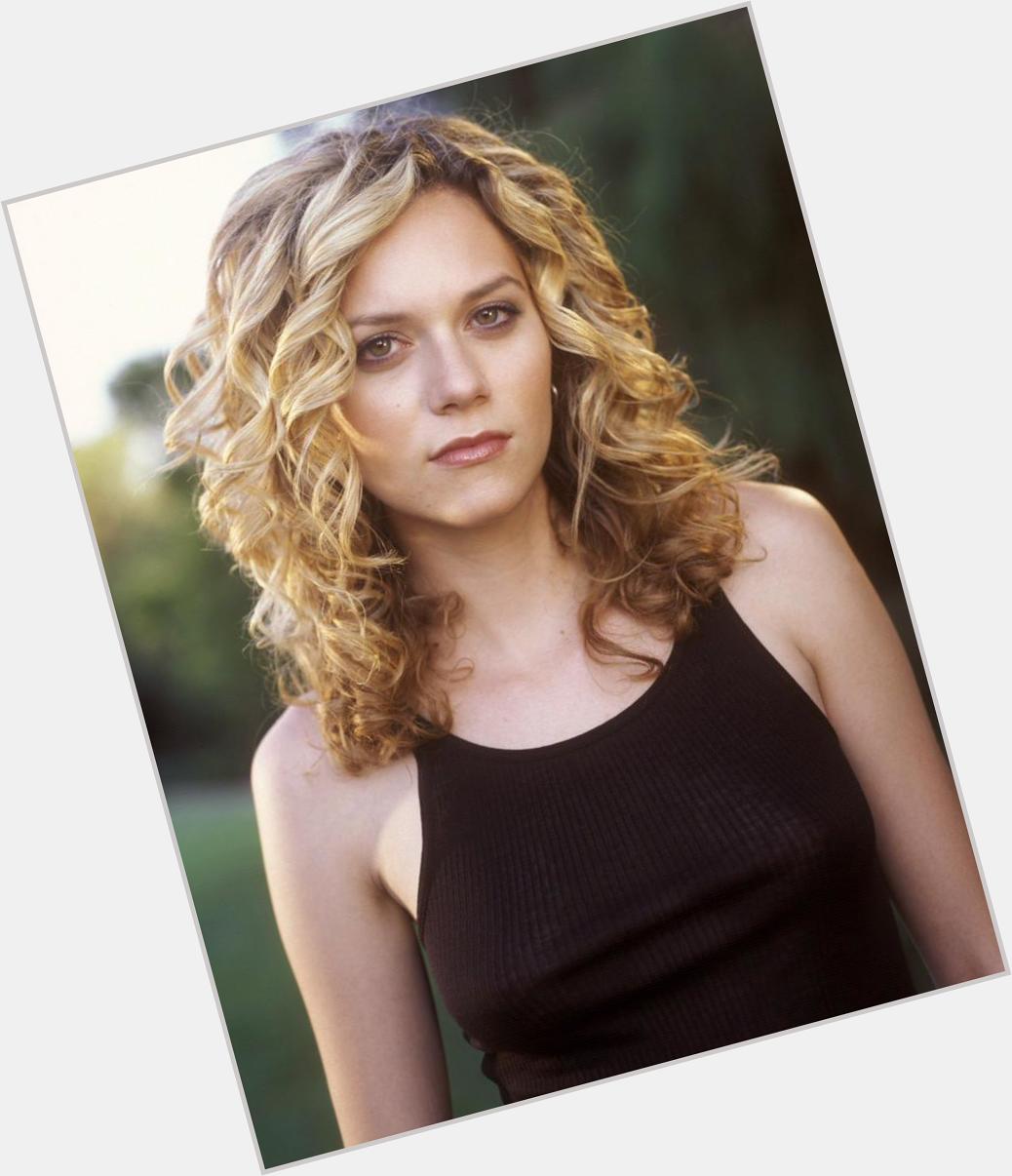 Shoutout to messageless hilarie burton, happy birthday i can\t wait to see you in august!! 