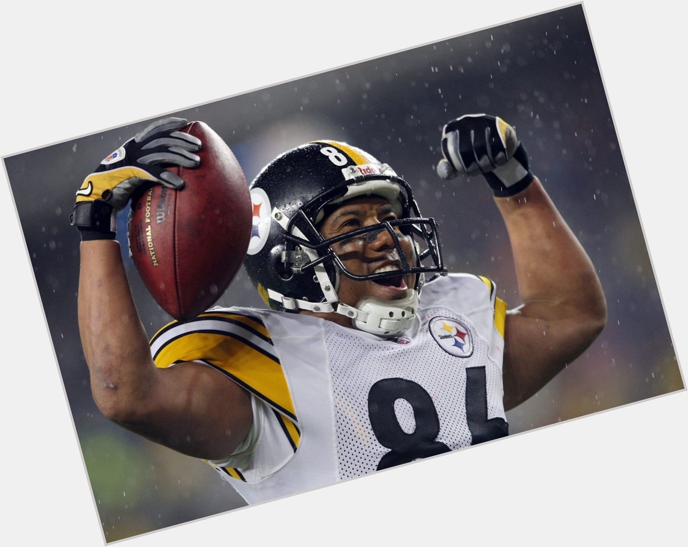 Happy Birthday to Hines Ward and Marcus Spears!

Credit: & 