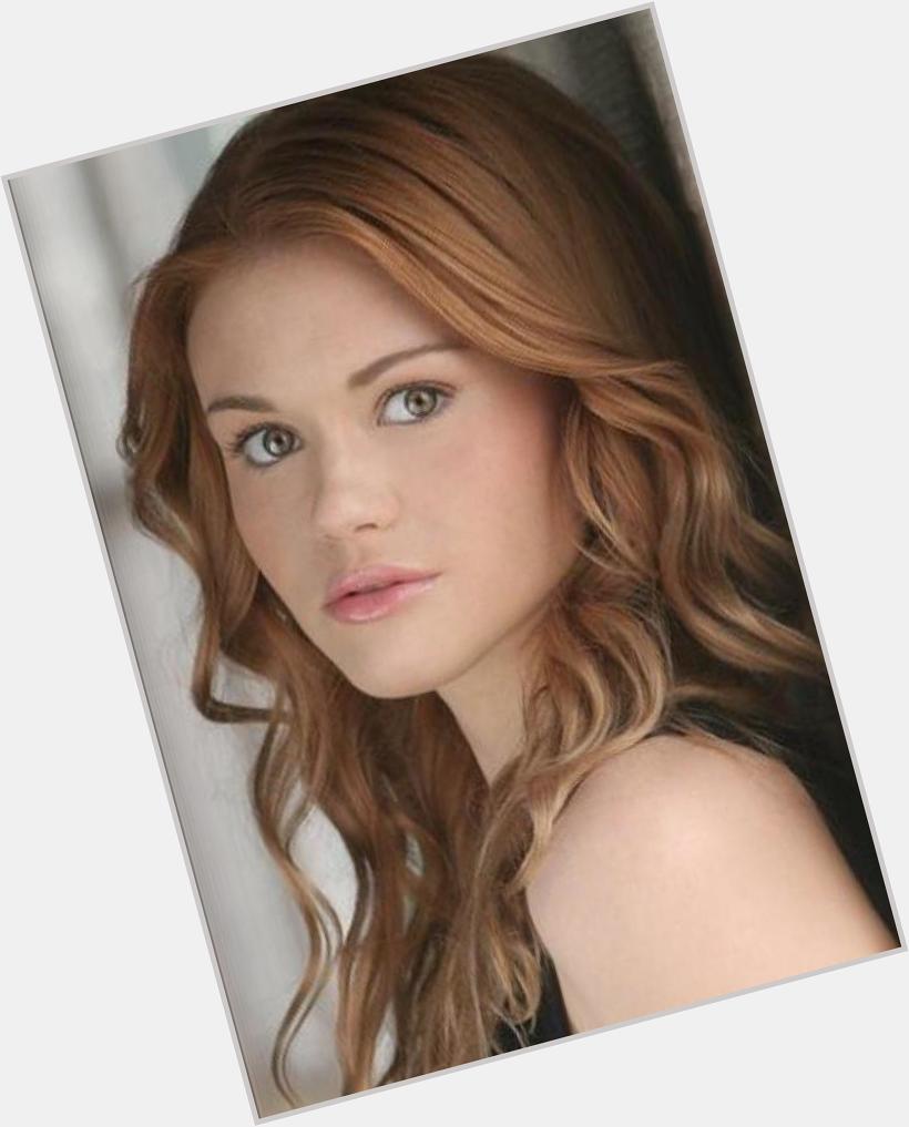 Happy birthday to the beautiful and talented Holland Roden!! 