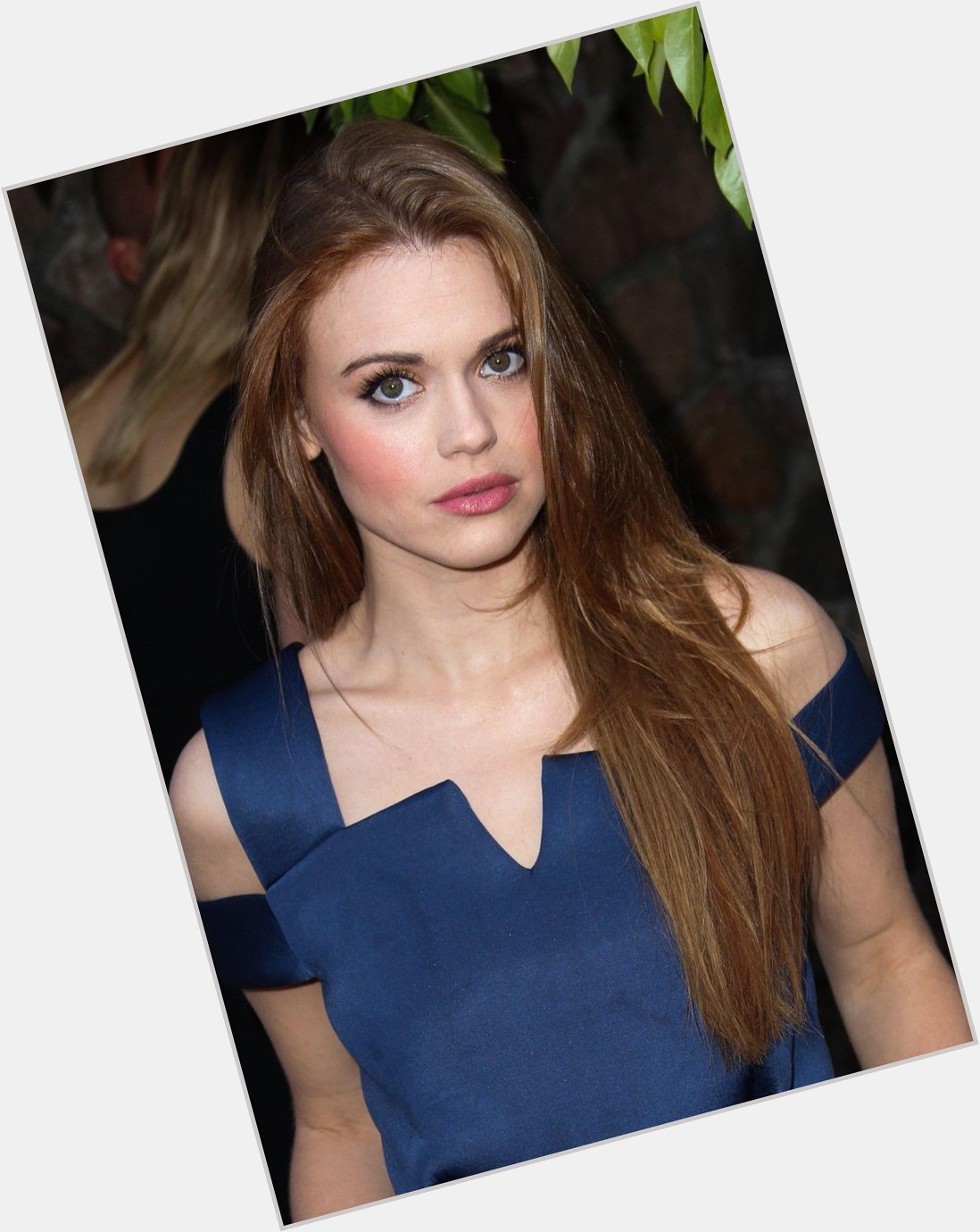  HAPPY 28TH BIRTHDAY HOLLAND RODEN ! I love you so much!              
