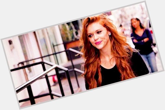 Happy bday to my hair icon, Holland Roden 