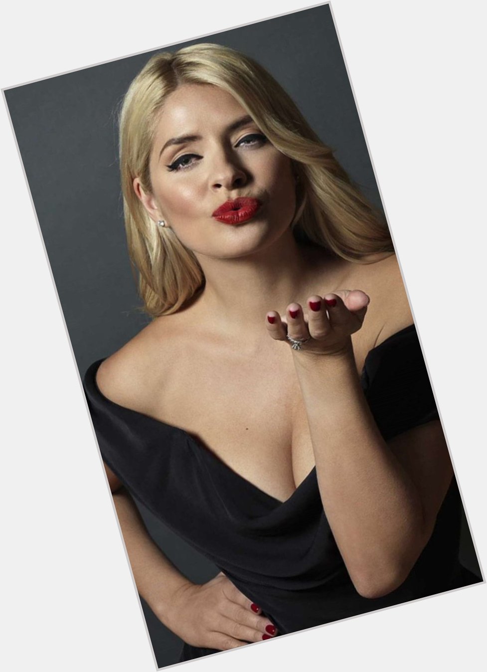 Happy 40th birthday Holly Willoughby   