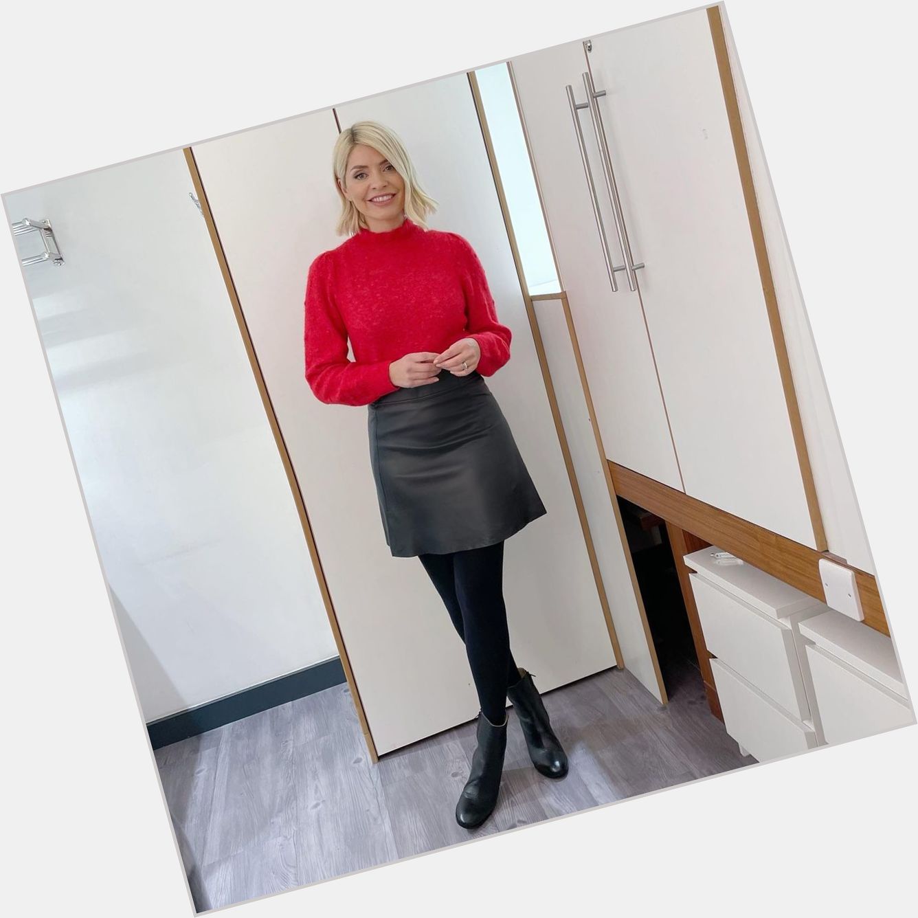Happy birthday to the best legs on telly Holly Willoughby 41 today and so happy she still wears tights in winter 