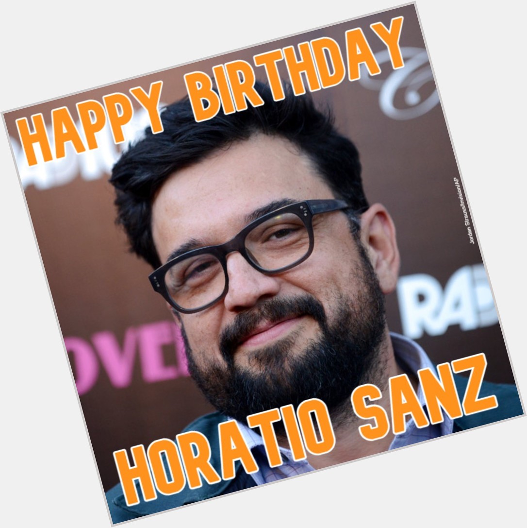 HAPPY BIRTHDAY!  alum Horatio Sanz turns 5 4 today. 