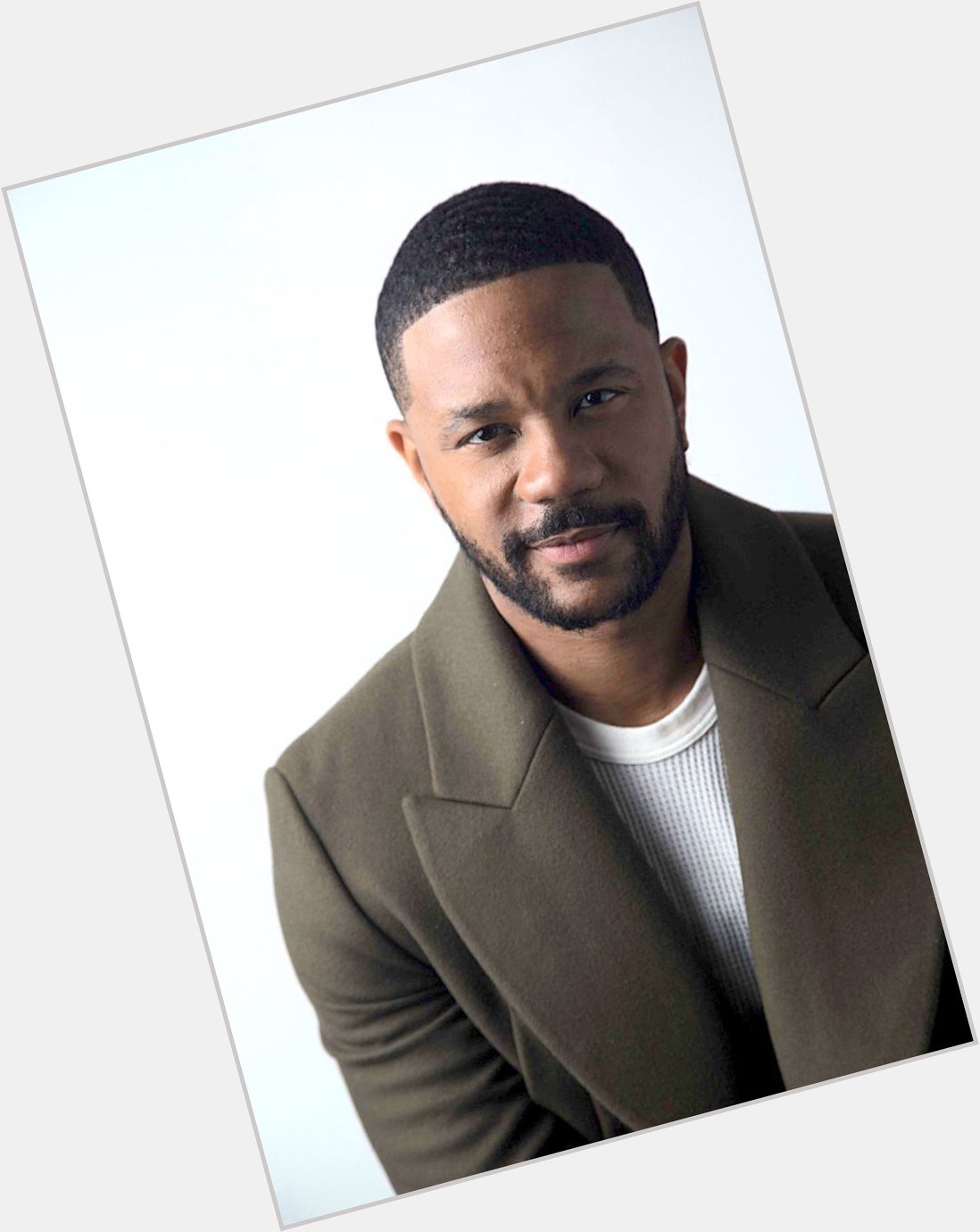 Happy birthday Hosea Chanchez, 40! 