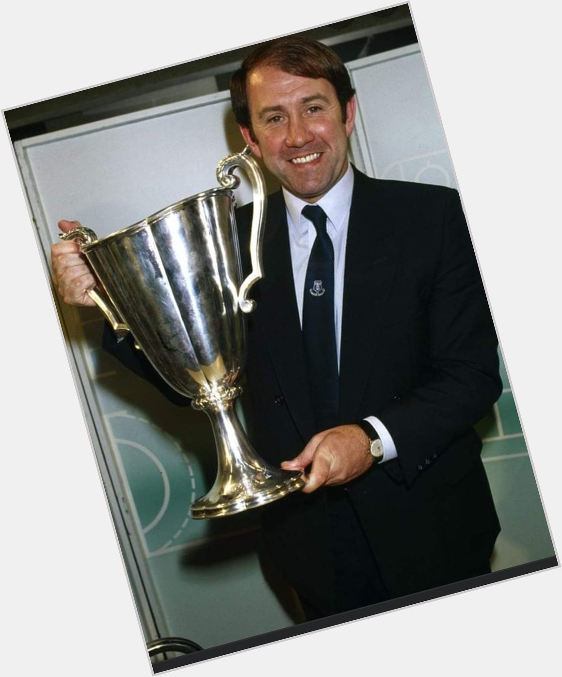 Happy Heavenly Birthday to the main man. The Gaffer. Mr Howard Kendall    