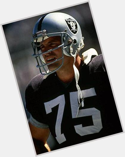 Happy birthday to legend and Howie Long! 
