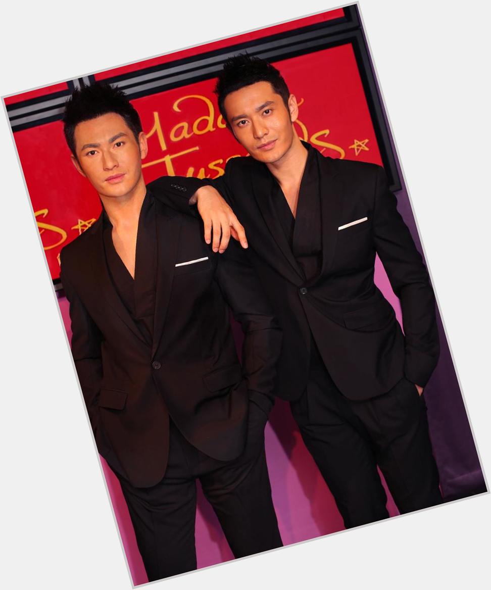 Happy birthday to Huang Xiaoming! 
Are you ready to take some photos with Huang Xiaoming?
 