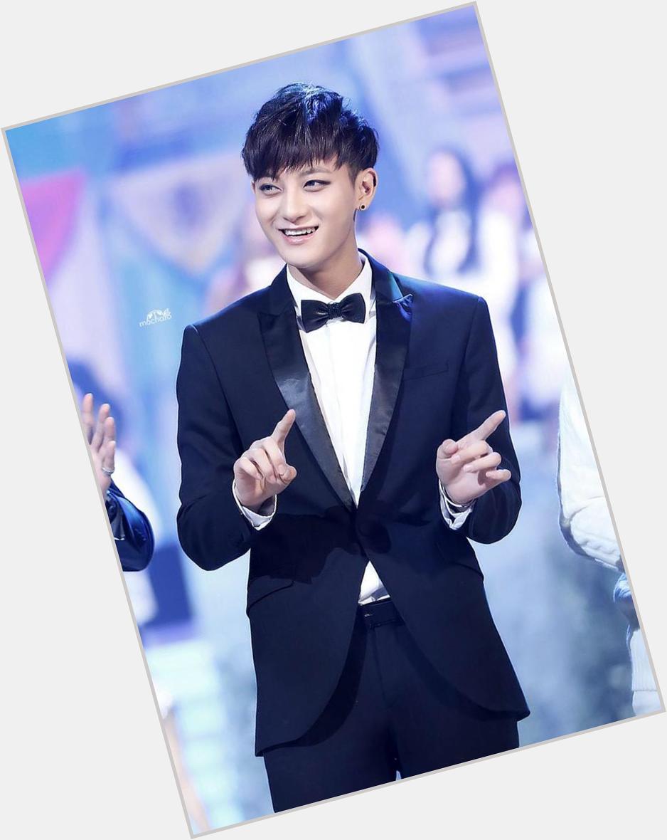 Happy Birthday Huang Zitao! Wishing you happiness and healthiness. Keep smiling! 