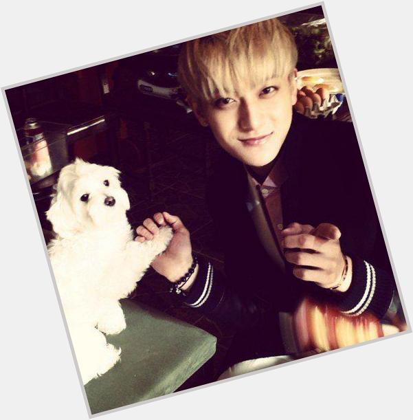  Happy birthday to the always incredible Huang Zitao! May you forever be happy and healthy, Taozi. <3 