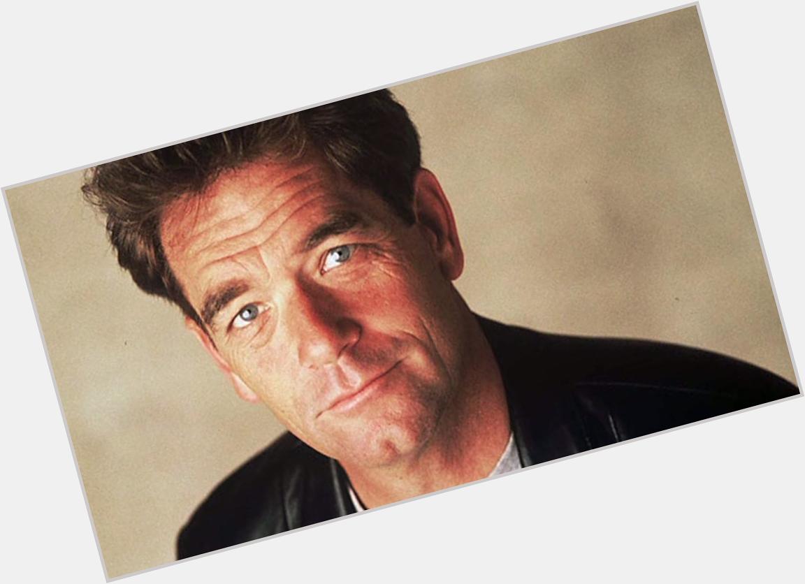 Happy 65th birthday to American singer-songwriter Huey Lewis! 