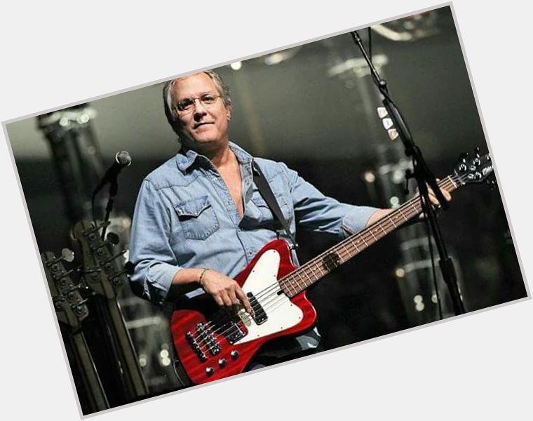 Happy birthday to one of the best bassists of all time, Hugh McDonald! 