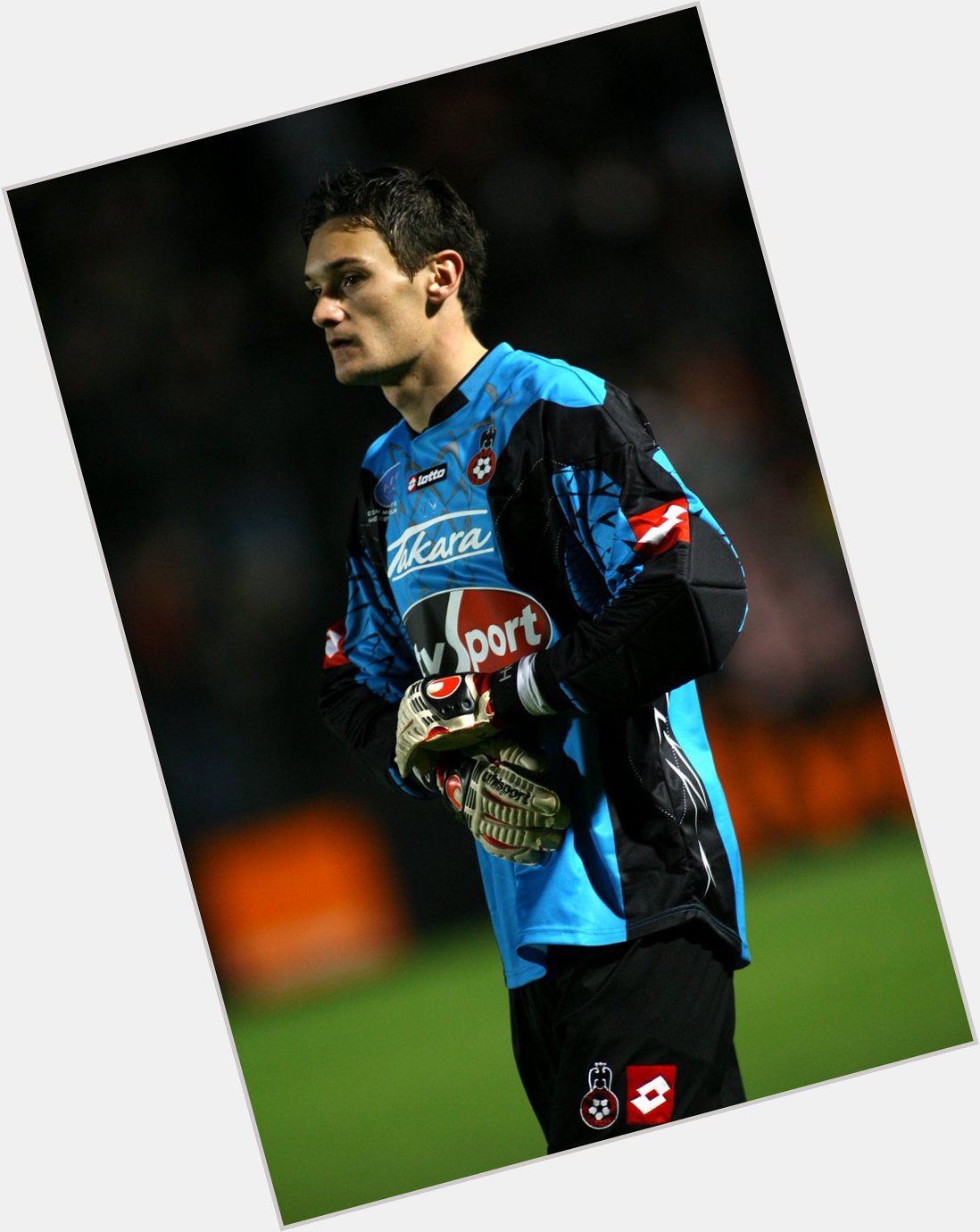   Happy Birthday to Hugo !
The former and player is 32 today!   