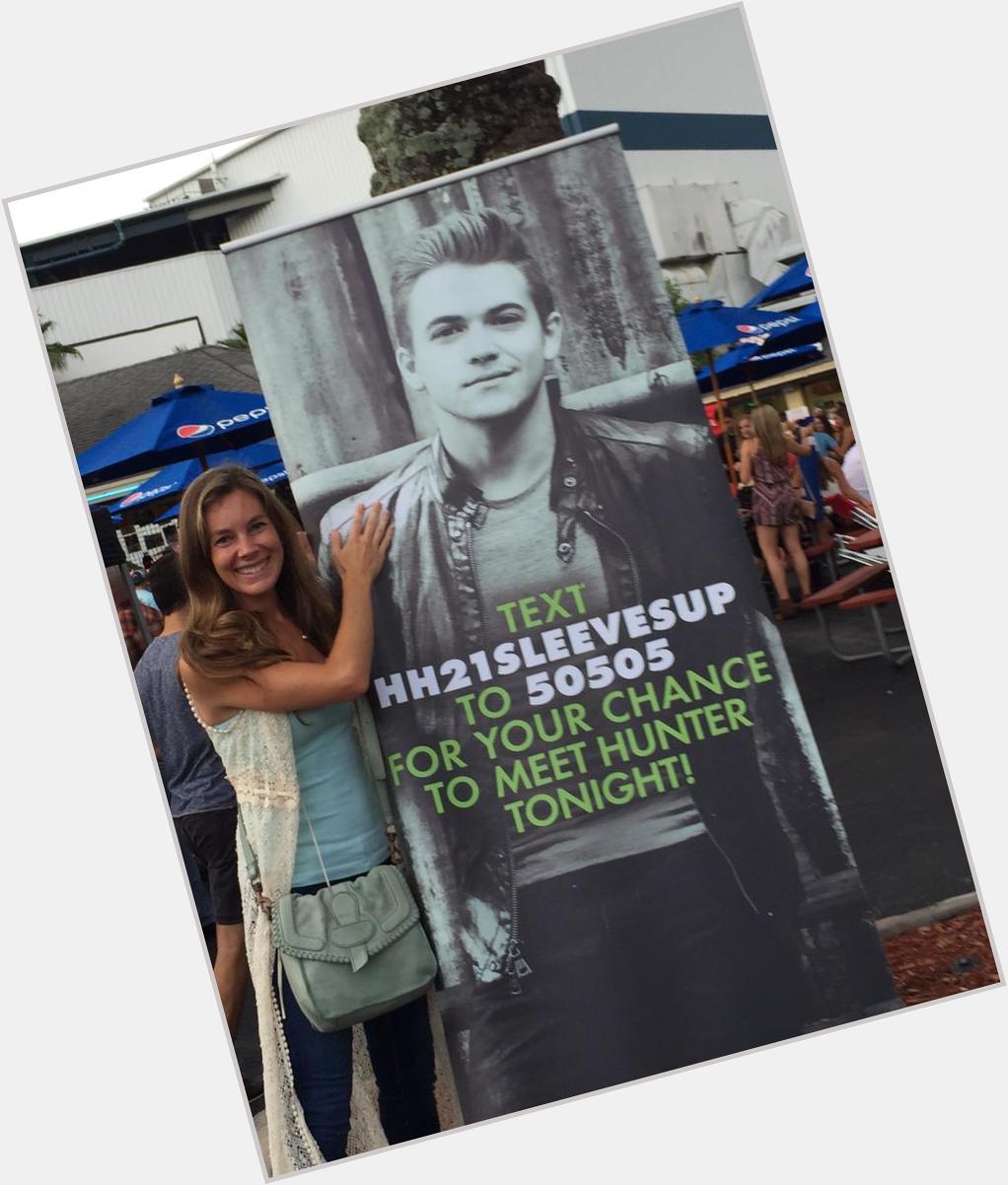  Happy Birthday yesterday Hunter Hayes! You rocked that stage in Tampa the other night! I\m a huge fan!!! 