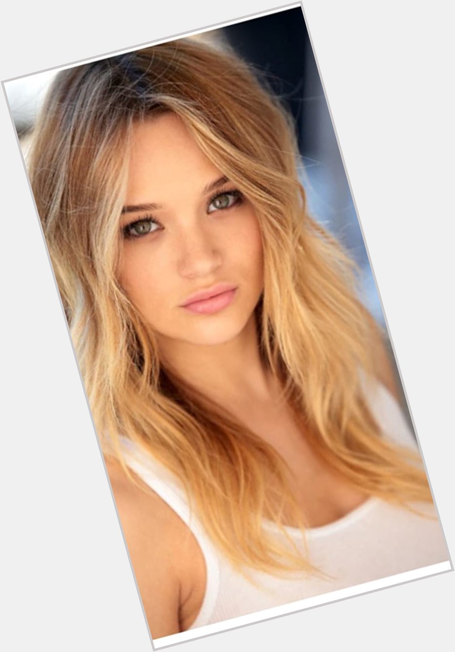 Happy 28th birthday to Hunter King, gorgeous stacked hottie with Joey King 