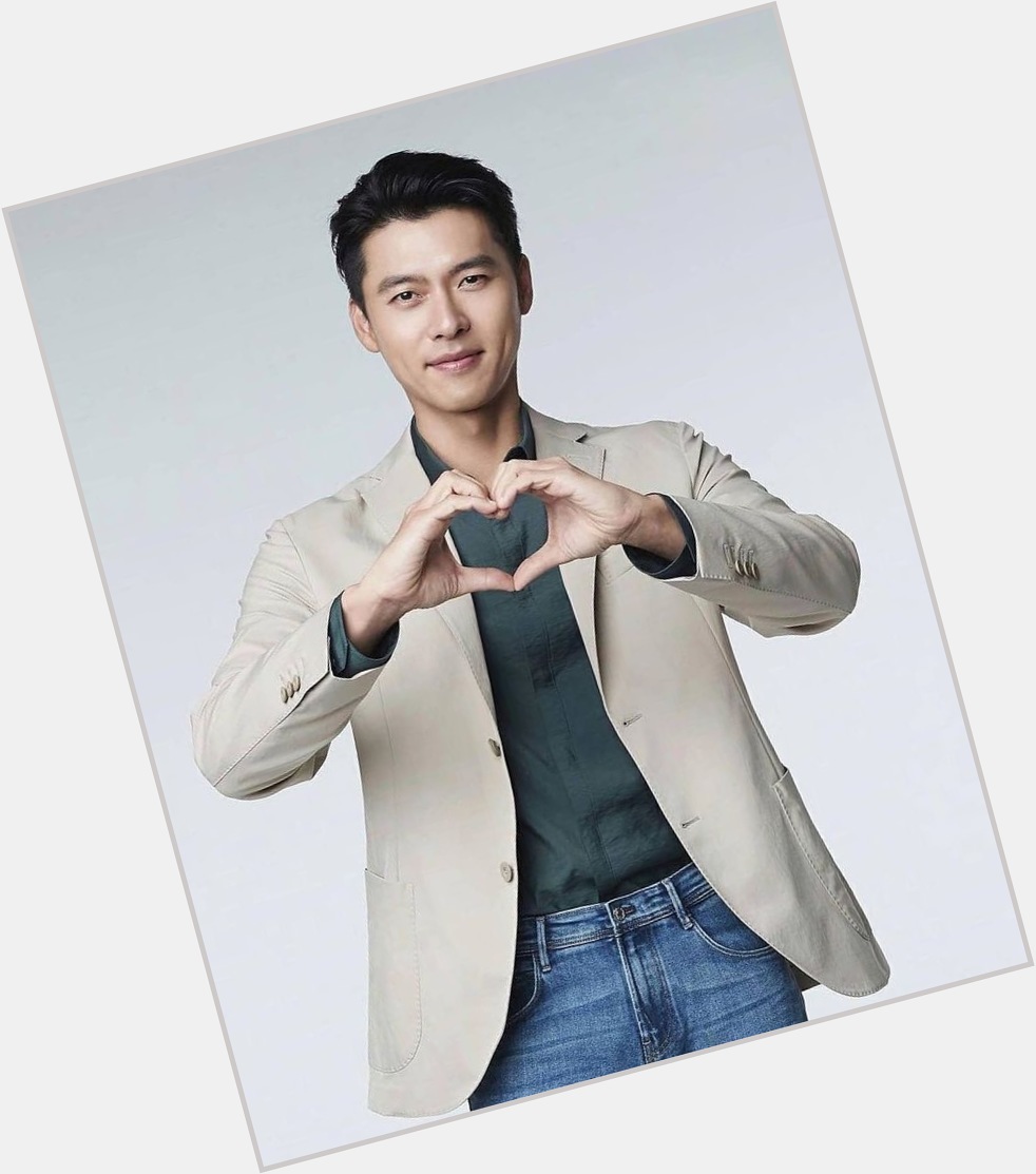 Happy birthday to Hyun Bin
Best wishes for you    
