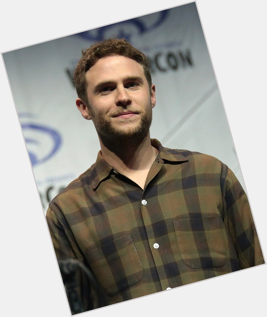 Happy birthday, Iain De Caestecker. Thank you for bringing my favorite character to life with your brilliant talent 
