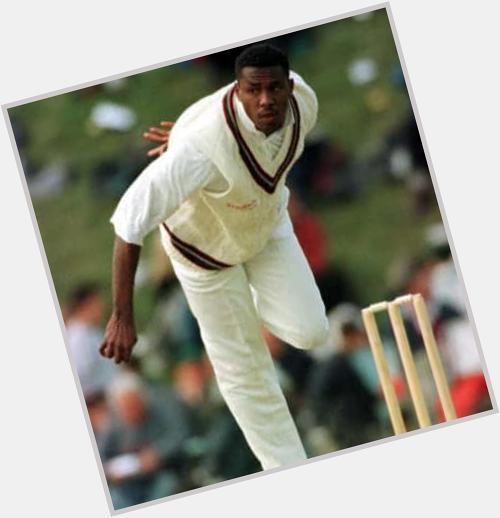  127 international matches  279 wickets

Happy birthday to former West Indies fast bowler Ian Bishop! 