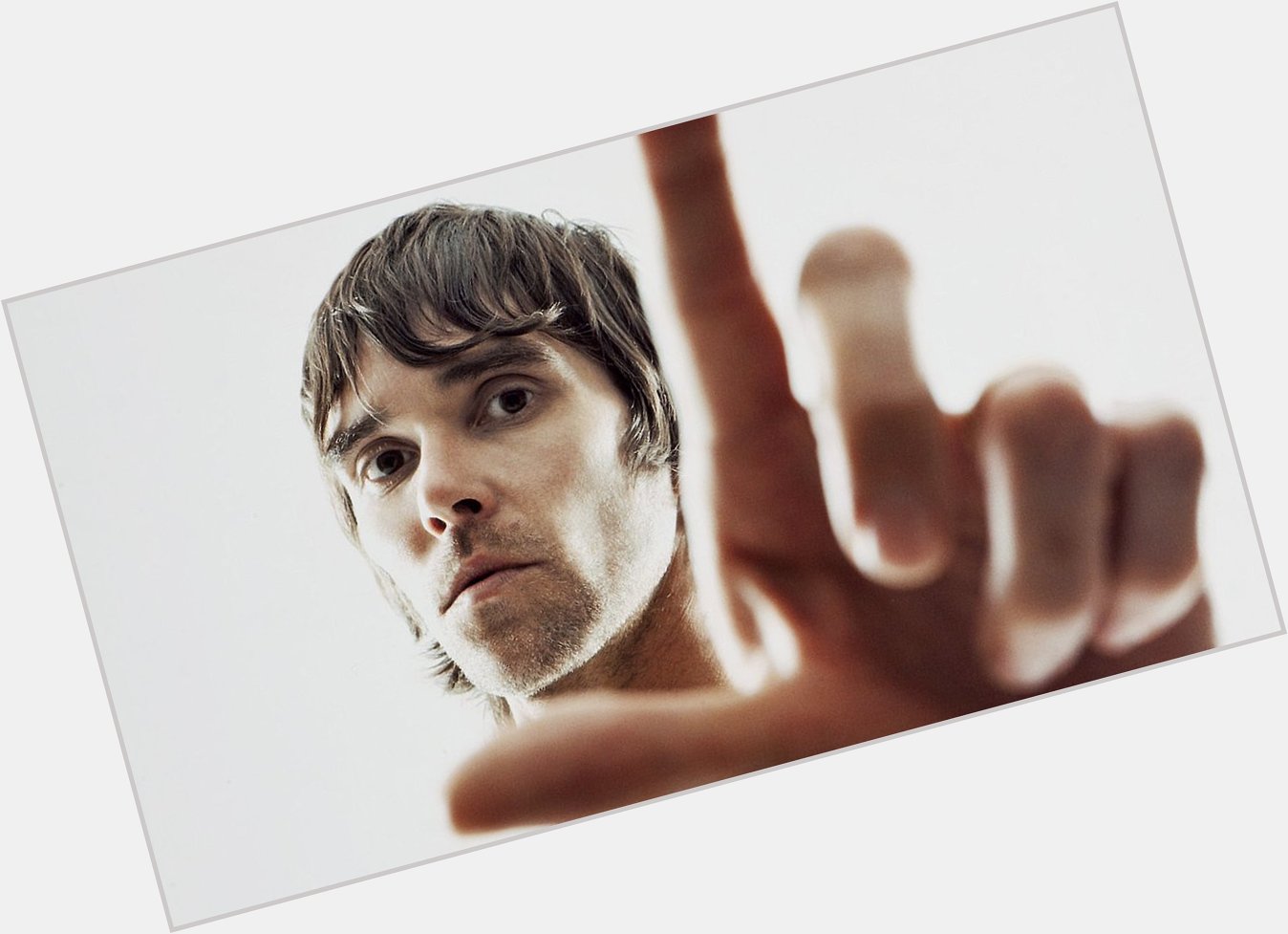 A whole lot of birthday love to the one and only Ian Brown today. Happy 54th, fine fella 