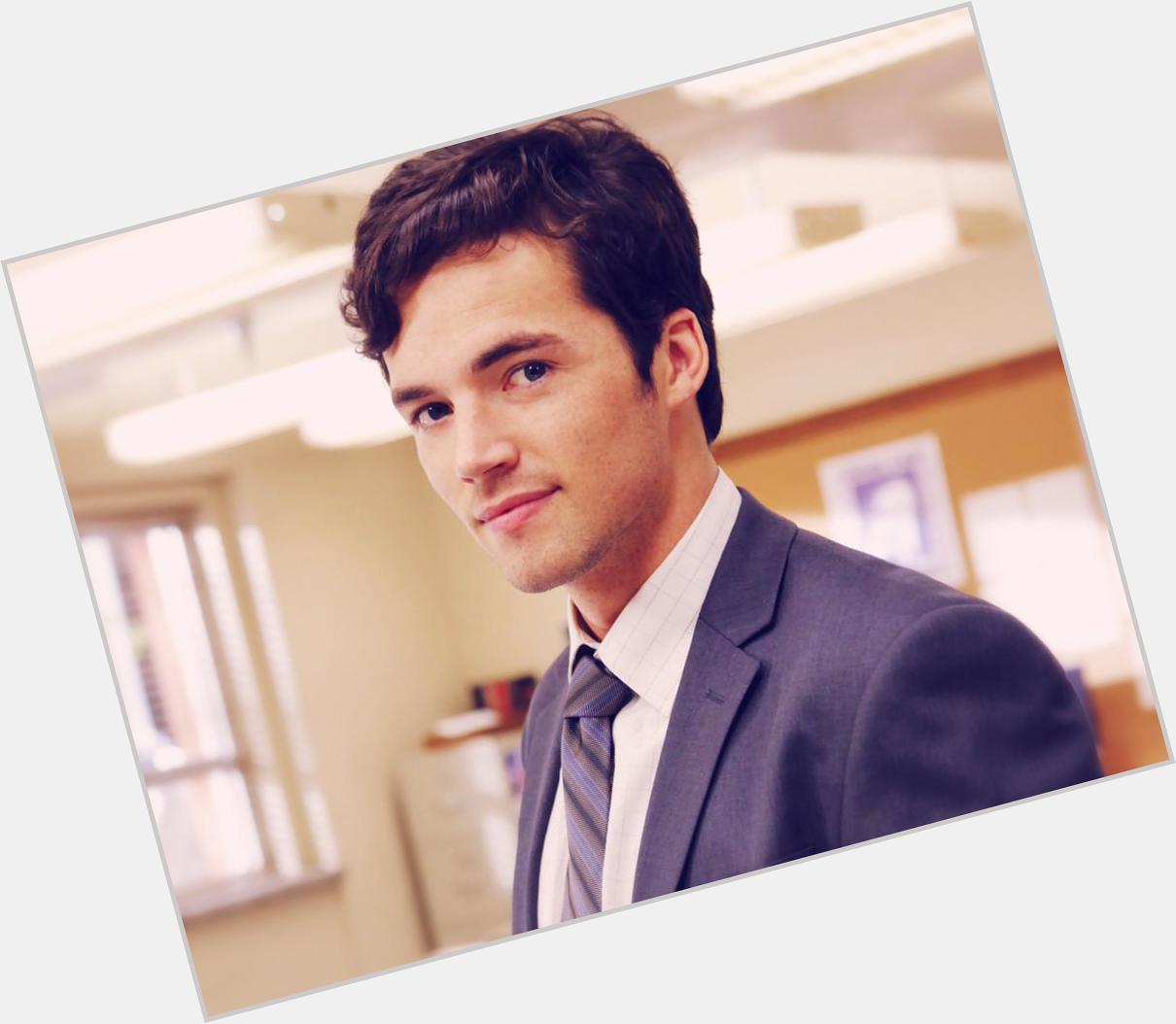 Happy Birthday, Ian Harding!! Hope you have a great day   