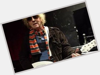 Wishing a happy Birthday to Ian Hunter ! What\s your favourite album? 