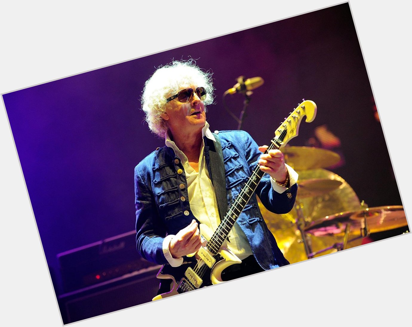 Happy birthday to Ian Hunter - One of the nicest guys you\ll ever meet - Keep on rocking! 